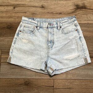 American Eagle Mom Shorts SZ 4 Light Blue Rainbow Pocket Distressed Denim Cuffed